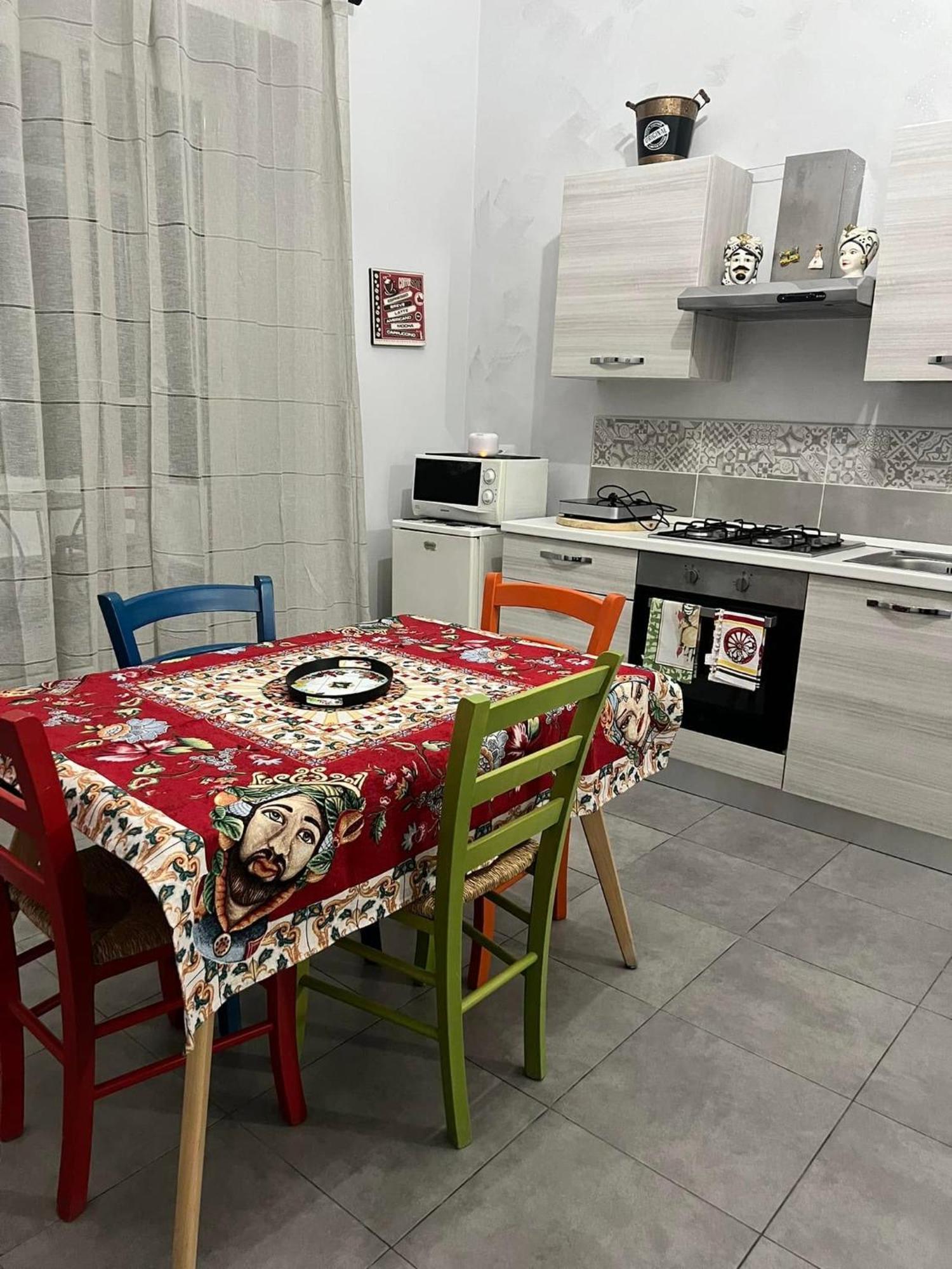 La Casa Di Bella Hotel Palermo Buitenkant foto